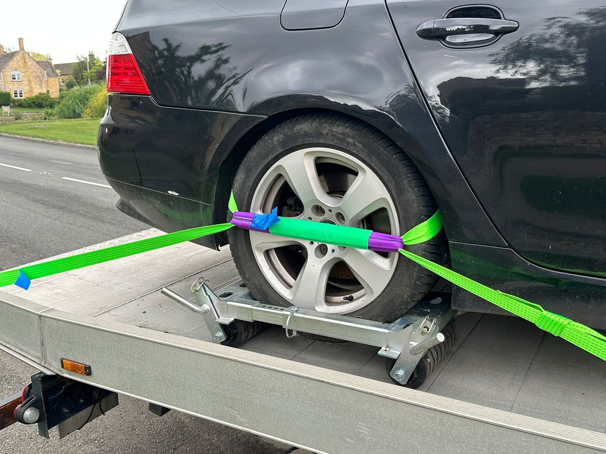 Close-up of professional wheel strapping and skate